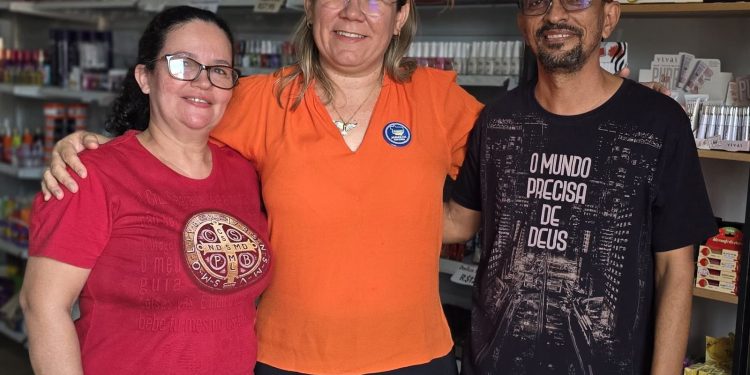 Janailza Taveira intensifica pré-campanha a deputada estadual e amplia apoio na região de Barra do Garças
